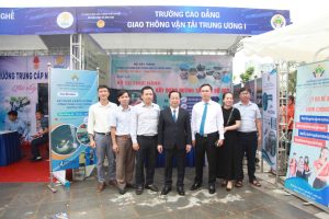CCT1 tham gia “ngày hội gắn kết giáo dục nghề nghiệp thu đô với thị trường làm động năm 2025”